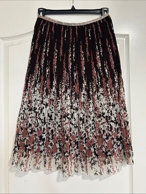 Pleated Floral Midi Skirt in Black, White & Mauve